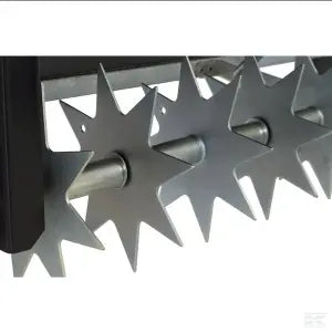 Agri-Fab Anhänge-Kastenstreuer/Rasenlüfter mit Krallen, 107 cm