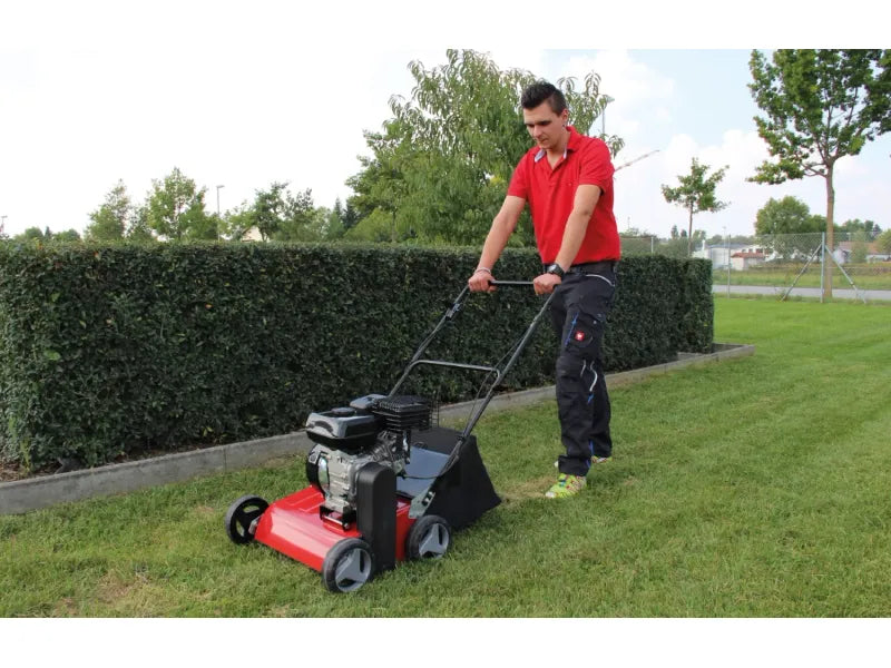 Einhell Benzin-Vertikutierer GC-SC 4240 P mit 18 Stahlmessern 4,2 kW